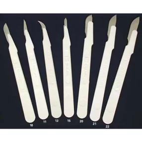   Szike egyszer használatos, steril, műanyag nyél, acél fej 10-es