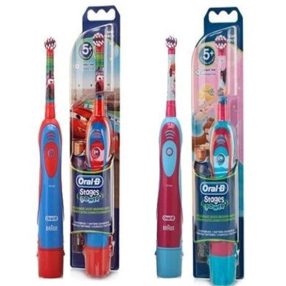   Fogkefe elemes gyerekeknek ORAL-B Advance Power Kid (D2010) fiús