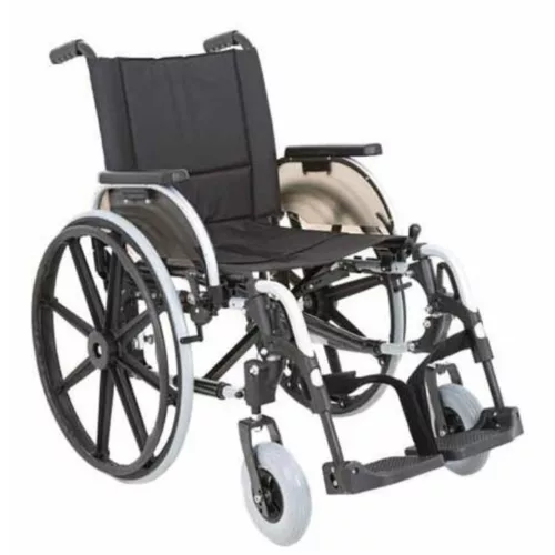 Kerekesszék műanyag MRI kompatibilis 130kg-ig / 3 Tesla