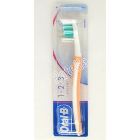 Oral-b classic care fogkefe közepes 35