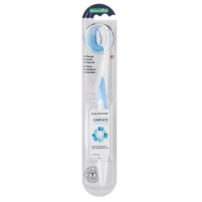 SENSODYNE COMPLETEPROT FOGKEFE MEDIUM 1X