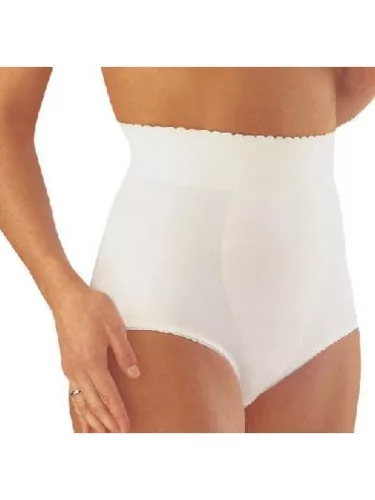 Scudotex 323/8 lady fűzőnadrág rövid