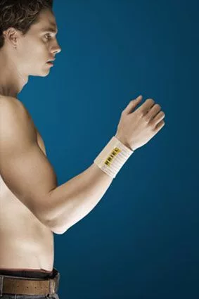 Uriel it-20 tépőzáras csuklóvédő (wrist bandage) support XS-XXL méretek