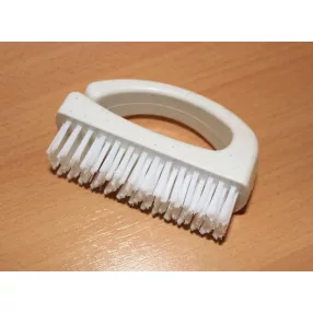 Körömkefe 8 cm x 3,5 cm x 5,5 cm