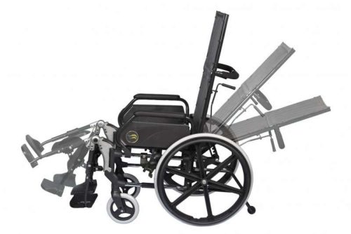 B-4200/p 43 cm th+tl kerekesszék (rokkant) emelhető lábtartóval és dönthető háttámlával