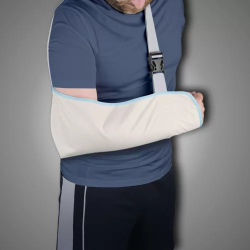 PREMIA KARTARTÓ HEVEDER FELNŐTT UNI MÉRET