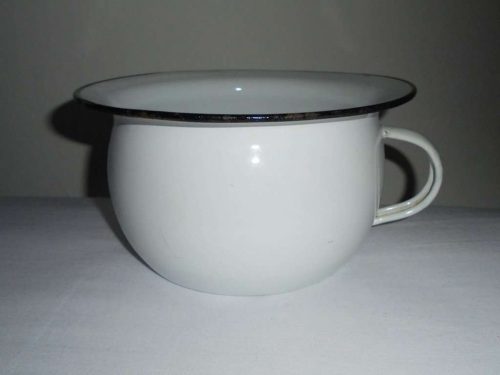 Éjjeli edény zománcos 23 cm