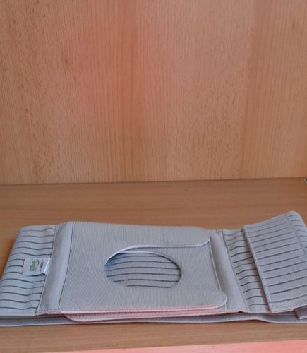 SZTÓMA ÖV 6-8 CM-ES NYÍLÁSSAL L-ES MÉRET 85-97 CM SZÜRKE