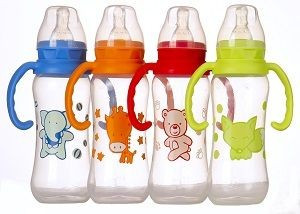 Baby bruin cumisüveg fogóval BPA mentes 240 ml szilikon etető cumival