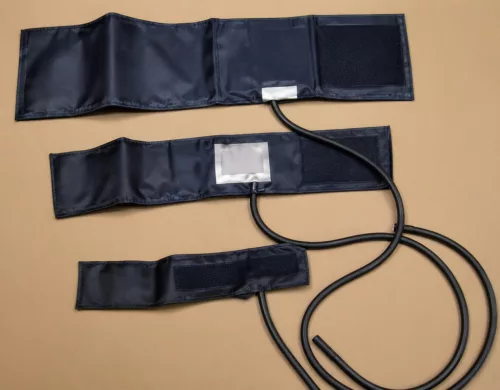 MANDZSETTA FAZZINI VÉRNYOMÁSMÉRŐHÖZ ÚJSZÜLÖTT 4-11 CM 1 CSÖVES 080.117.00